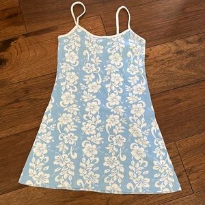 Maui floral tank top shirt size large